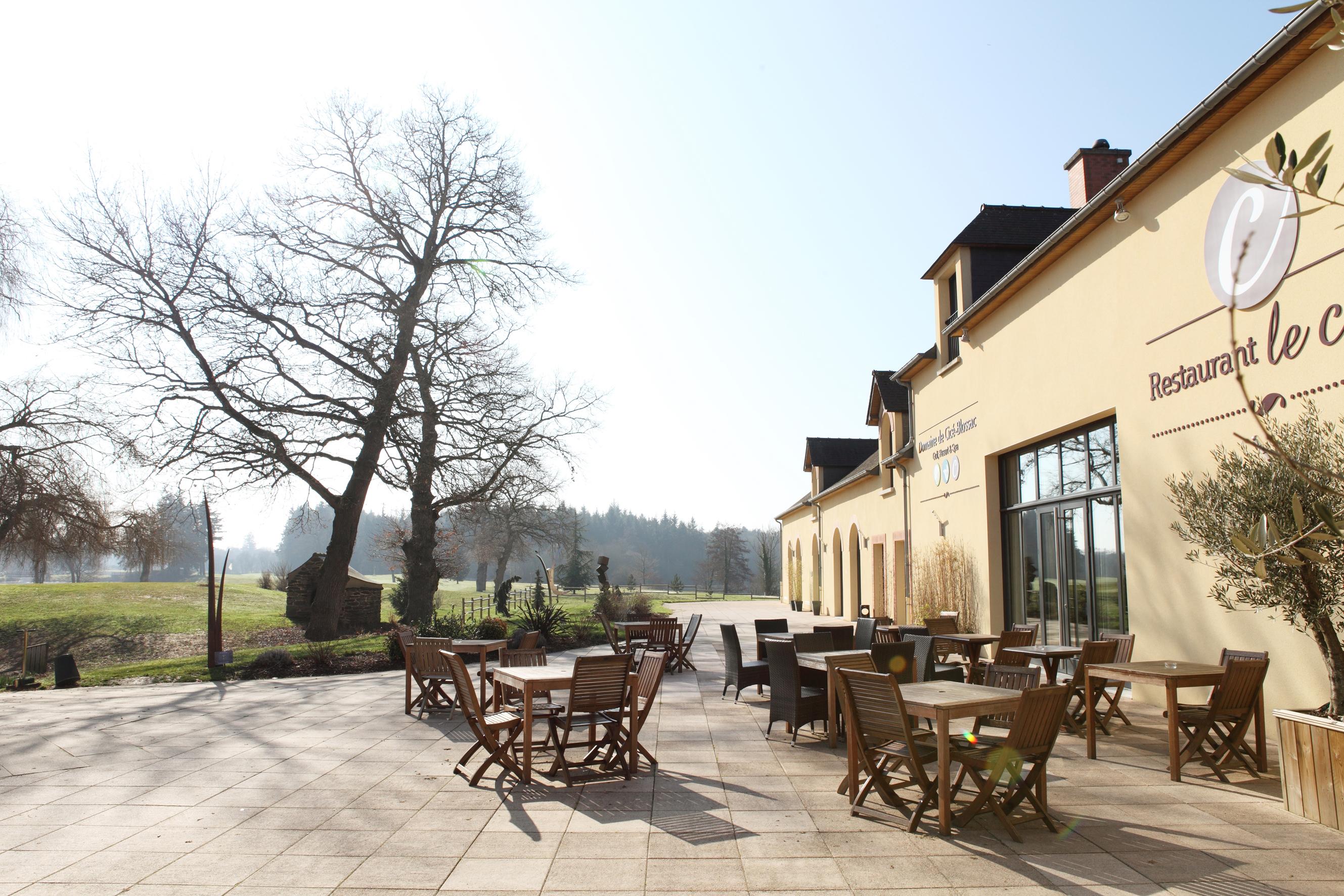 Domaine De Cice-Blossac, Resort Spa & Golf Брю Екстериор снимка