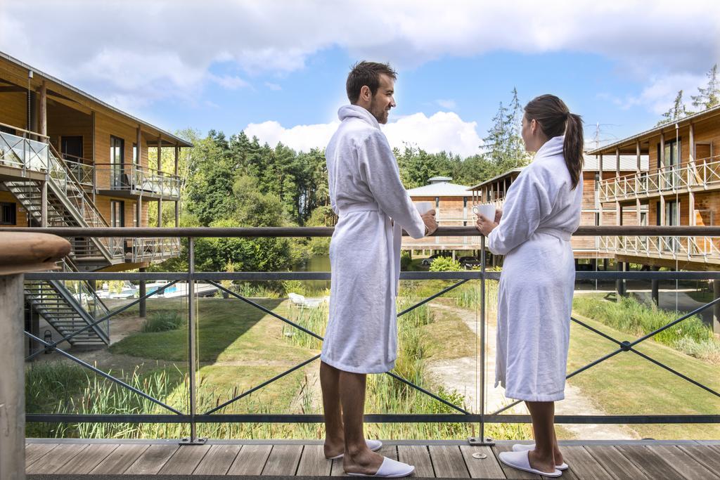 Domaine De Cice-Blossac, Resort Spa & Golf Брю Екстериор снимка